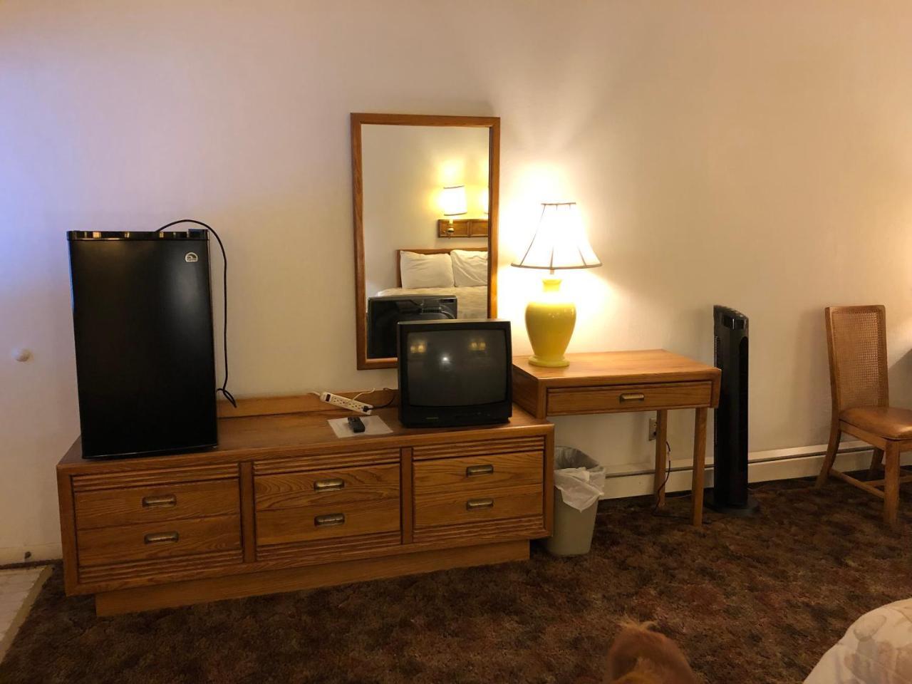 The Golden Bear Motel 톡 외부 사진